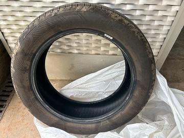 gomme 195 60 18 estive citroen C4