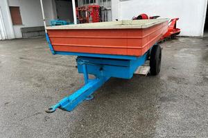 Rimorchio da uva- alzata fino a 3,50m- pieghevole