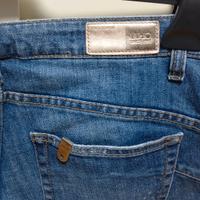 jens taglia 44,Liu-jo size  28