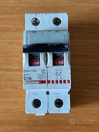 Interruttore magnetotermico BTICINO