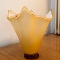 Vaso decorativo in vetro