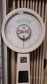 Antica bilancia pesapersone Salus