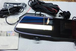 specchietto retrovisore dashcam 