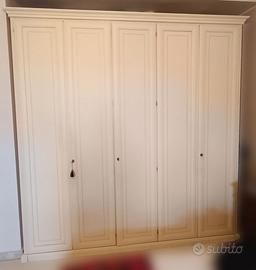 Armadio Camera da Letto 5 Ante Avorio (240x252)