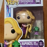 Rapunzel e pascal funko pop
