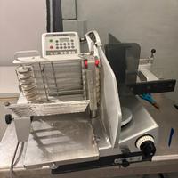 Affettatrice automatica bizerba