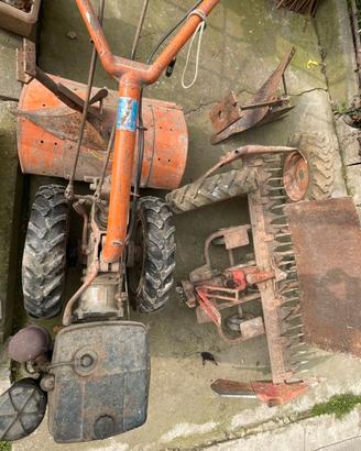 Motocoltivatore monocingolo