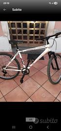 bici Biart taglia S 6 velocità ruote 26"" 60,00