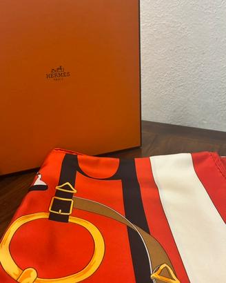 Foulard Hermès 100% Seta