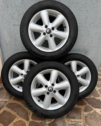 4 Ruote complete Renault cerchi in lega 