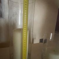 Vasi in vetro  con candela
