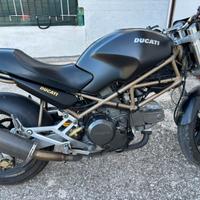 Ducati modello monster 600
