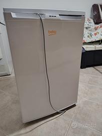 congelatore  verticale Beko 