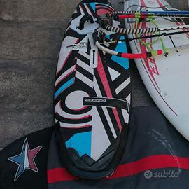attrezzatura da windsurf