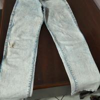 Jeans da donna marca Pull&Bear