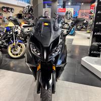 Yamaha TMAX 560 Tech Max