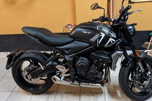 Triumph  TRIDENT 660 2023