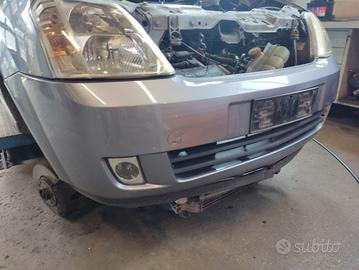 Paraurti anteriore OPEL MERIVA del 2004
