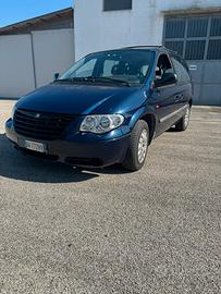 Crysler Voyager 2.5 Diesel