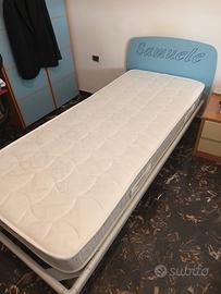letto singolo  materasso  pari al niovo piu strutt