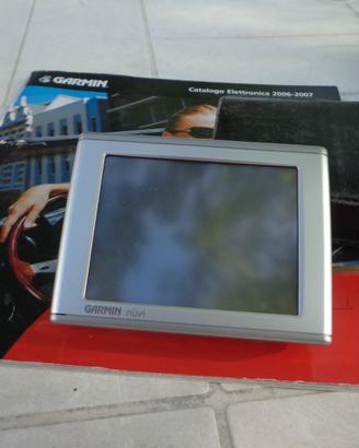 Navigatore Garmin 360/t