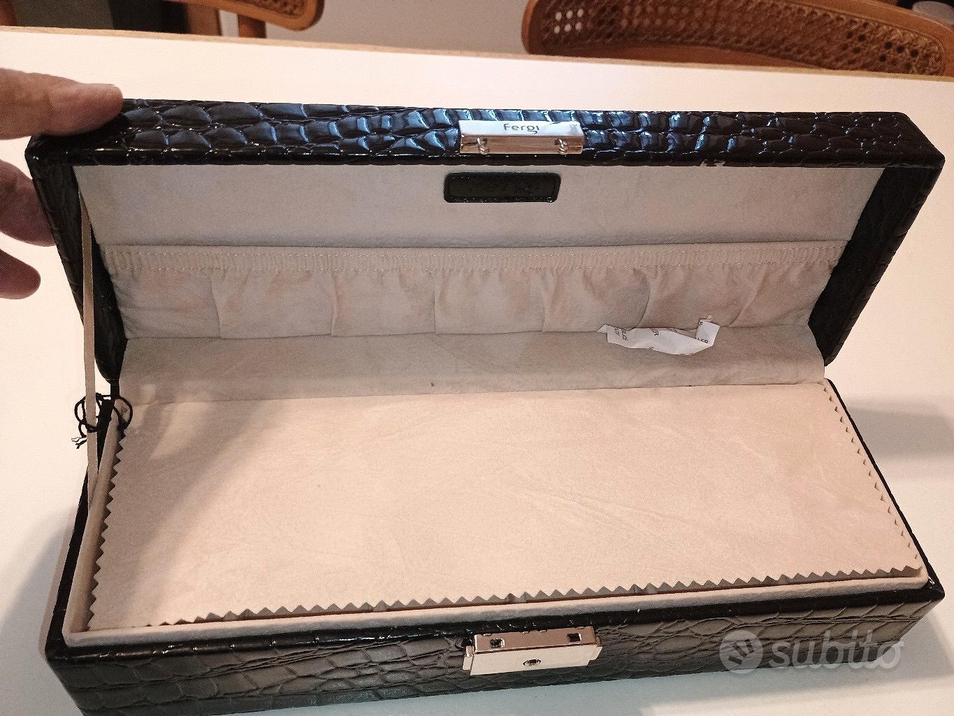 scatola porta orologi Fergi Abbigliamento e Accessori In vendita