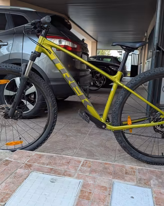 Mountain bike Trek Marlin 5 taglia M