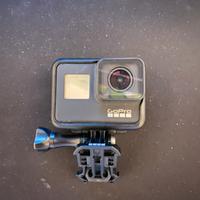 GoPro Hero 7 con accessori