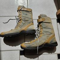 Stivali doposci o da montagna