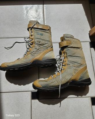 Stivali doposci o da montagna