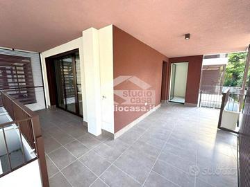 QUADRILOCALE DI PREGIO CON TERRAZZO AD ANGOLO