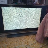 TV LG PIATTO