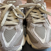 New balance 9060