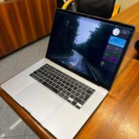 MacBook Pro 16" 2019 - i7 - 16 GB RAM - Grigio S.
