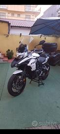 Moto Benelli TRK 502X