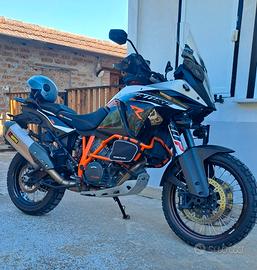 KTM 1190 adventure r  