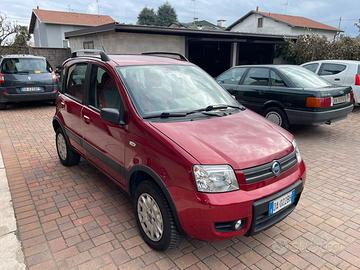 Fiat Panda 4x4 benzina