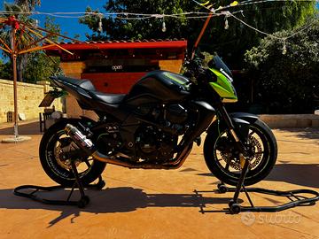 Kawasaki z750 2010
