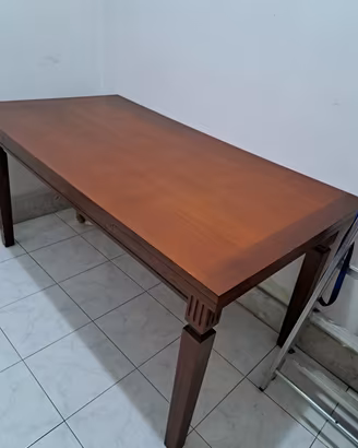 Tavolo in arte povera 