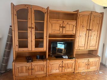 Mobile in legno