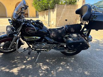Moto hyosung aquila 2012