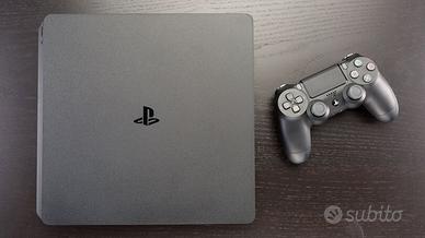 PlayStation 4 slim 500GB + 3 controller + Giochi