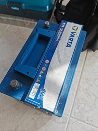 batteria auto varta