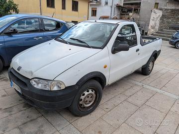 Fiat Strada 1.9D del 2003 con 93.000km