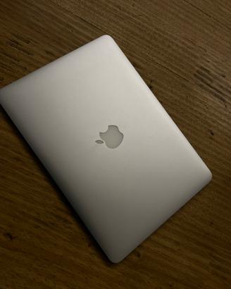 Macbook air A1466 2014