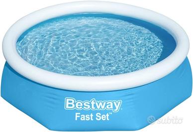 Piscina Bestway gonfiabile ancora imballata