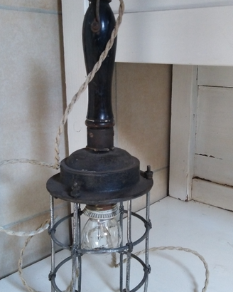 Lampada portatile d'epoca