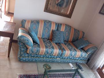 Coppia di divani vintage