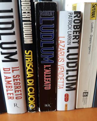 Libri romanzi Robert Ludlum