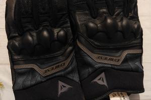 guanti da moto dainese